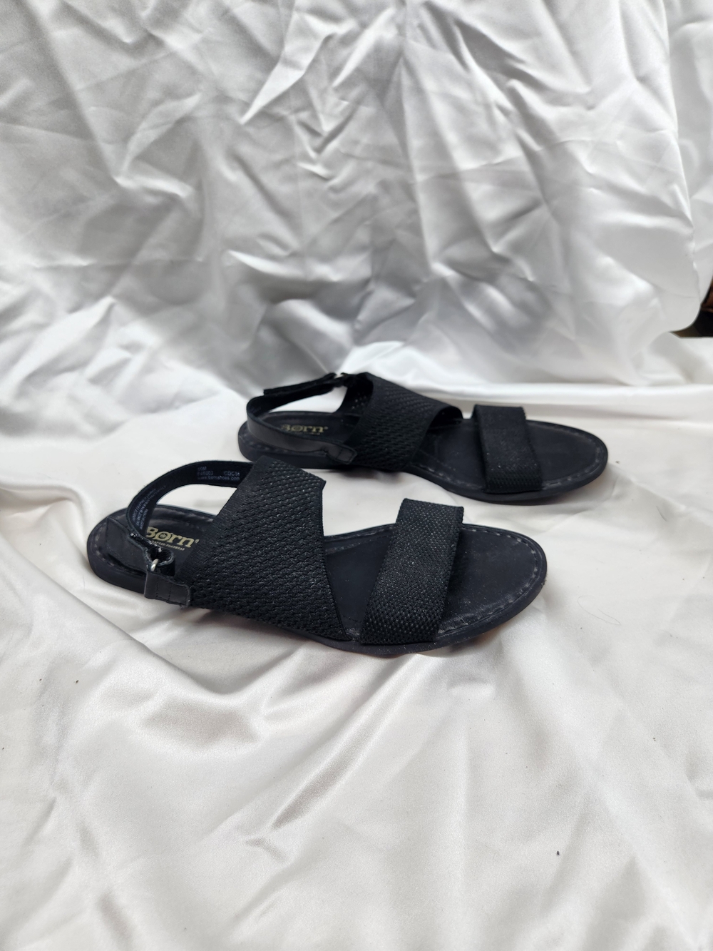Born Women's Black Dual-Strap Stretch Sandals - Picture 3 of 9